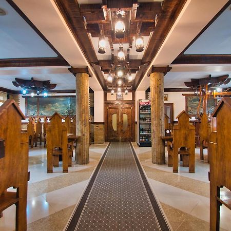 Марина Hotel Bukovel Eksteriør billede