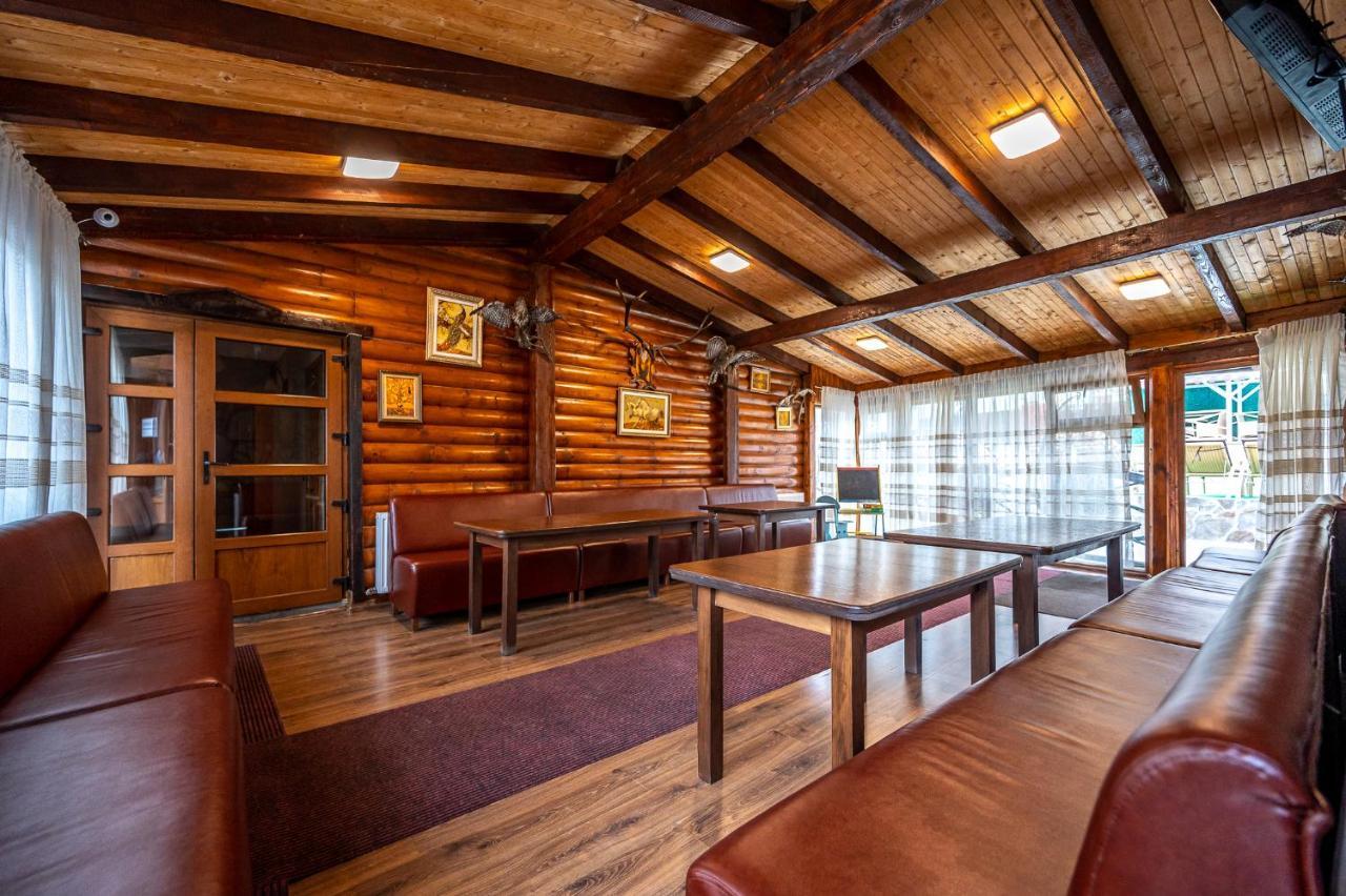 Марина Hotel Bukovel Eksteriør billede