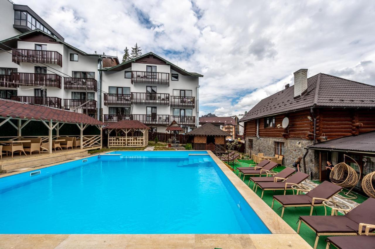 Марина Hotel Bukovel Eksteriør billede