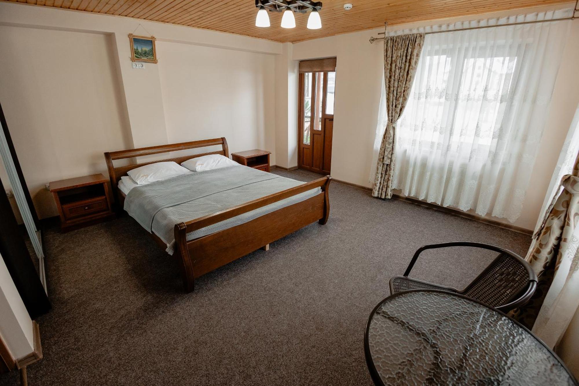 Марина Hotel Bukovel Eksteriør billede
