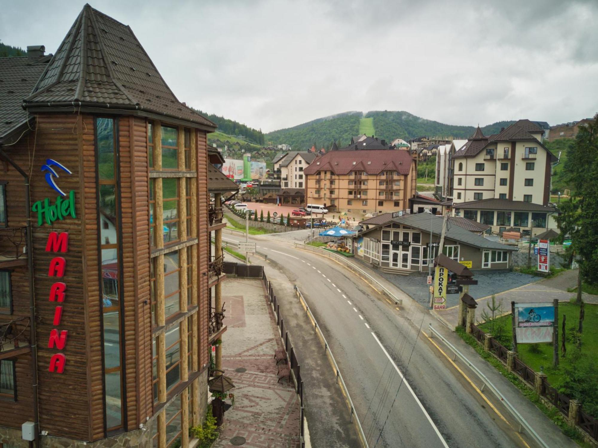 Марина Hotel Bukovel Eksteriør billede