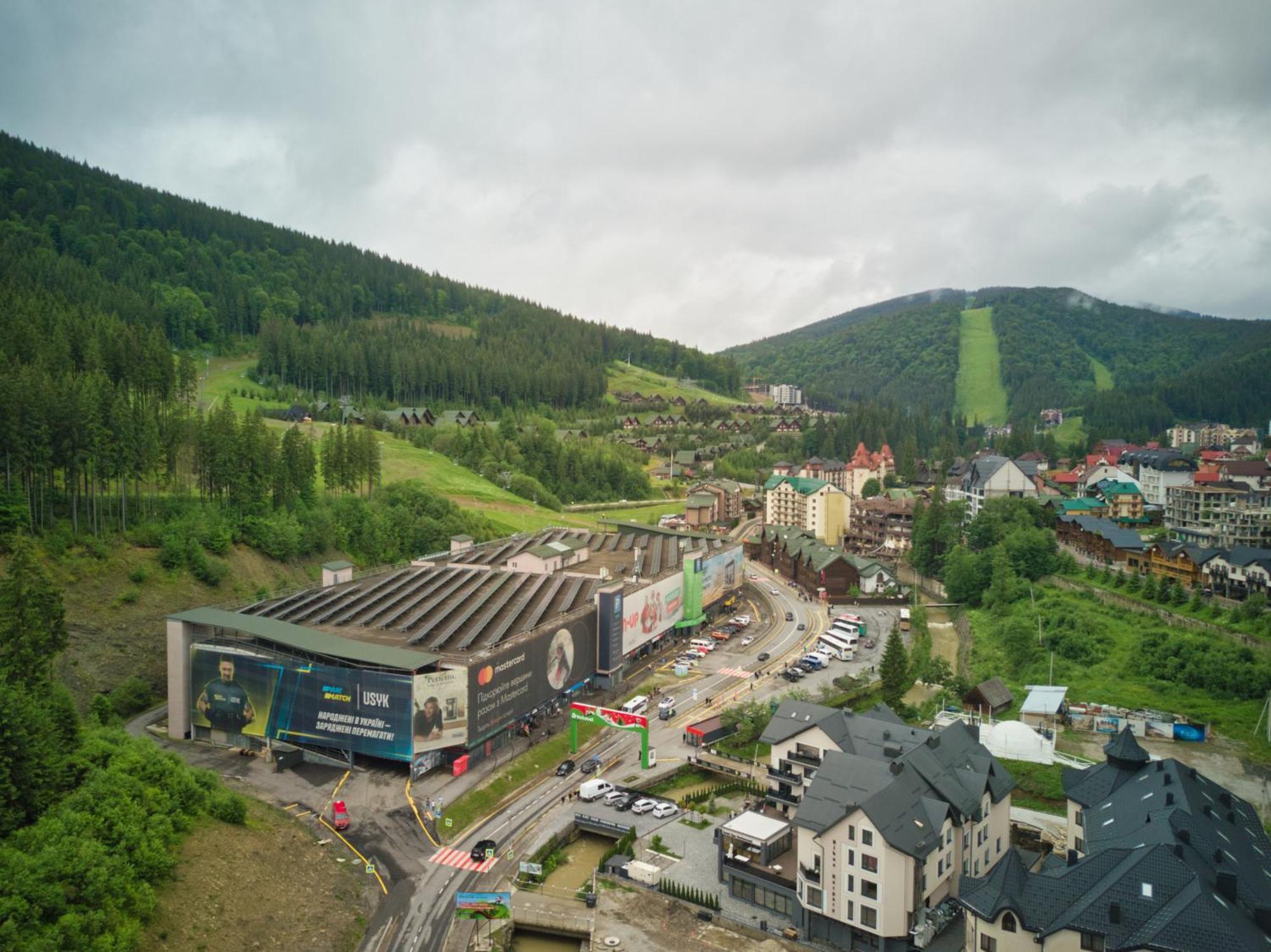 Марина Hotel Bukovel Eksteriør billede